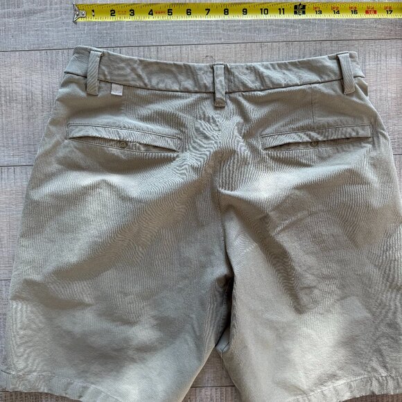 Lululemon ABC Chino Shorts Size 32 - Picture 3 of 4